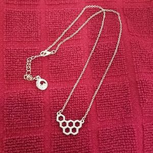 Now Where Buzz I Honeycomb Necklace Gold Toned